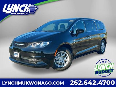 New 2026 Chrysler Voyager LX