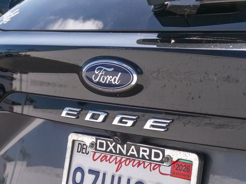 Used 2021 Ford Edge ST-Line FWD image 11