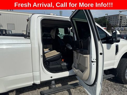 Used 2021 Ford F250 Limited AWD/4WD image 14