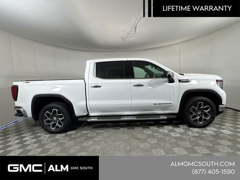 New 2026 GMC Sierra 1500 SLT w/ SLT Premium Plus Package image 5