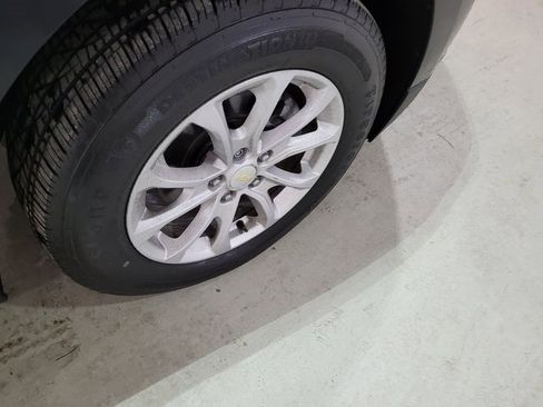 Used 2021 Chevrolet Equinox LT w/ LPO, Floor Liner Package image 23