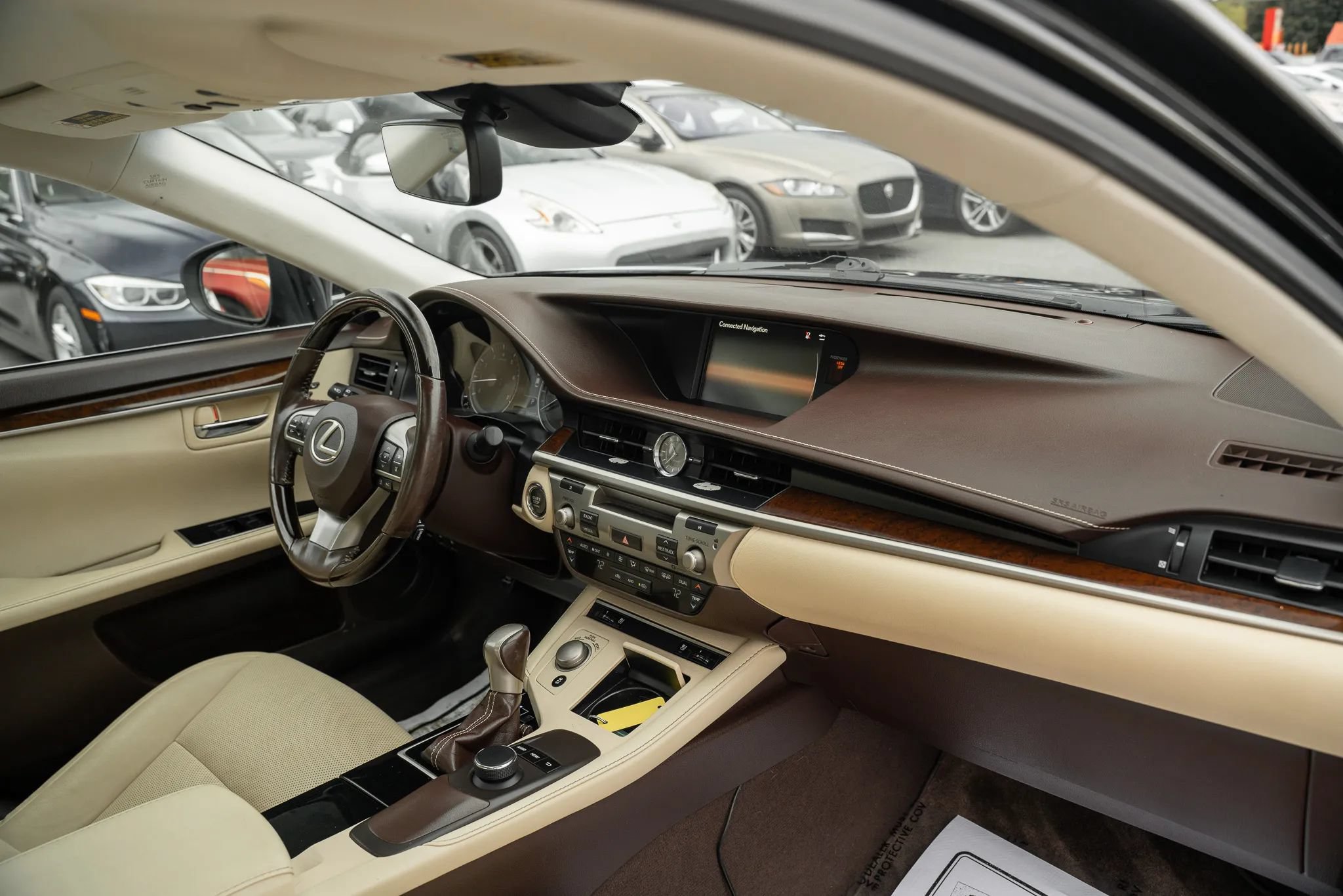 Used 2018 Lexus ES 350 w/ Premier Package FWD image 12