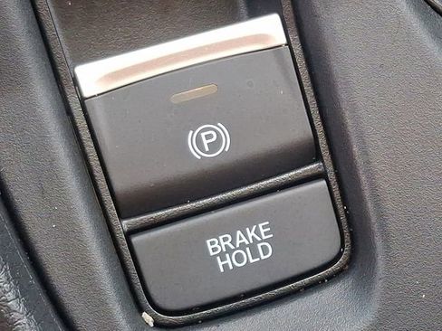 Certified 2023 Honda Accord EX image 24