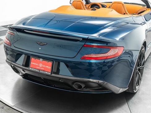 Used 2016 Aston Martin Vanquish Volante RWD image 38
