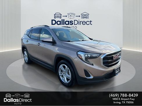 Used 2018 GMC Terrain SLE w/ Driver Convenience Package FWD image 2