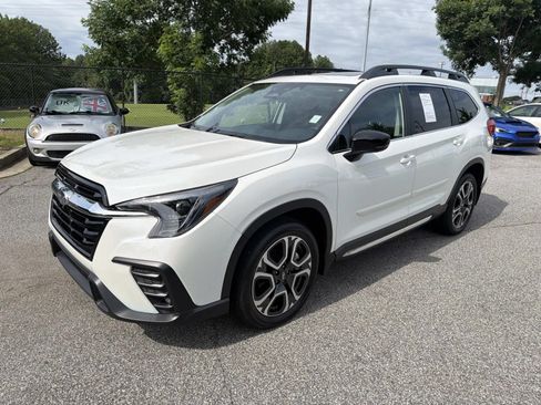Certified 2026 Subaru Ascent Limited AWD/4WD image 3
