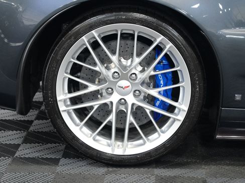 Used 2009 Chevrolet Corvette ZR1 w/ Preferred Equipment Group RWD image 50