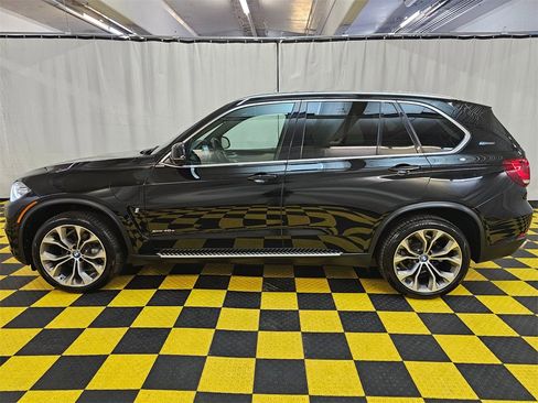 Used 2017 BMW X5 xDrive40e image 6