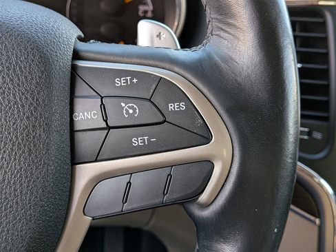 Used 2015 Jeep Grand Cherokee Limited image 17