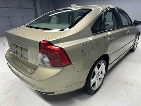 Used 2008 Volvo S40 2.4i image 7
