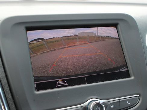 Used 2024 Chevrolet Equinox LT w/ LPO, Floor Liner Package AWD/4WD image 13