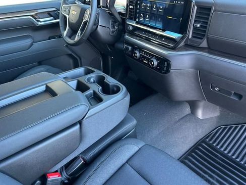 New 2026 Chevrolet Silverado 1500 LT image 20