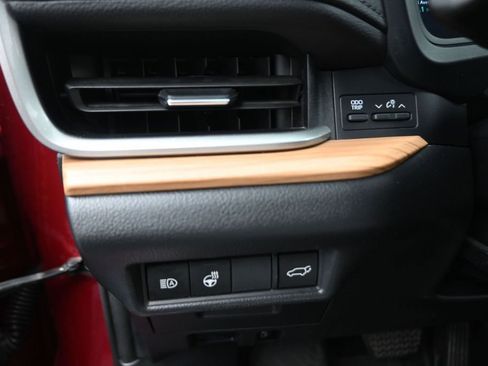 Used 2024 Toyota Grand Highlander AWD image 7