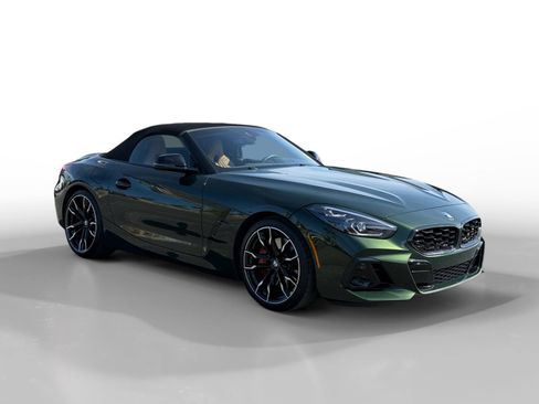 Used 2025 BMW Z4 M40i w/ Edition image 7