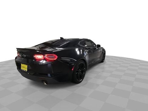 Used 2022 Chevrolet Camaro LT w/ RS Package RWD image 8