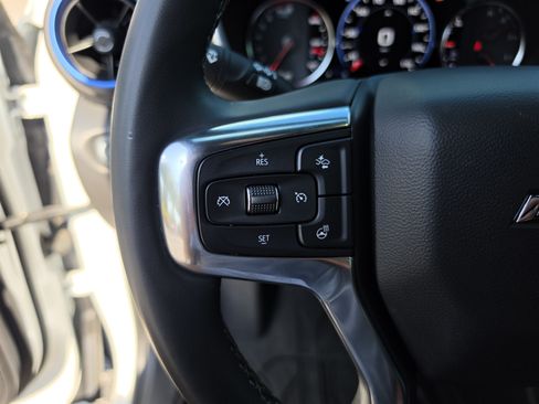 Used 2023 Chevrolet Blazer RS FWD image 33