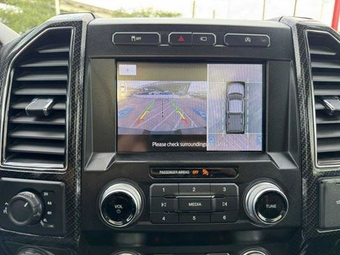 Used 2020 Ford F150 Lariat w/ Equipment Group 502A Luxury AWD/4WD image 40