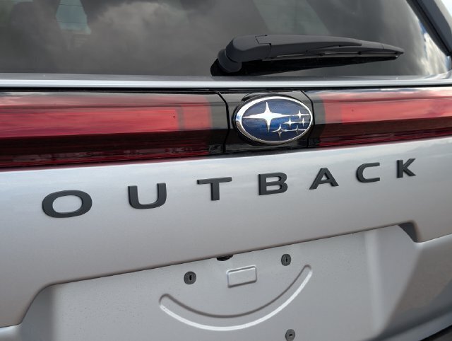 New 2026 Subaru Outback Limited XT w/ Premium/Limited Package AWD/4WD image 12