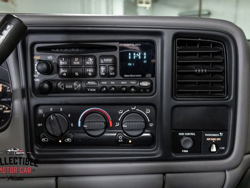 Used 2000 GMC Sierra 1500 2WD Extended Cab w/ Convenience Plus Group image 73