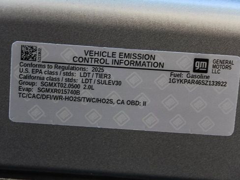 Used 2025 Cadillac XT6 Luxury image 29