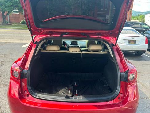 Used 2015 MAZDA MAZDA3 s Grand Touring w/ Technology Package FWD image 19