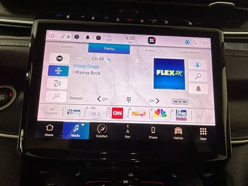 Used 2023 Jeep Grand Cherokee 4WD 4xe image 27