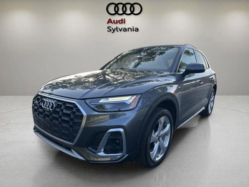 Certified 2022 Audi Q5 2.0T Premium Plus image 3