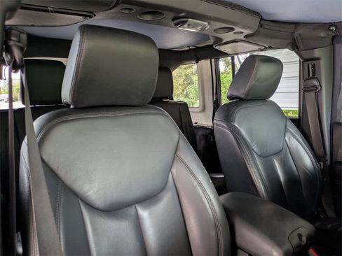 Used 2017 Jeep Wrangler Unlimited Sport w/ Quick Order Package 24S image 6