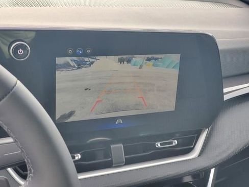 New 2026 Chevrolet Equinox LT image 21