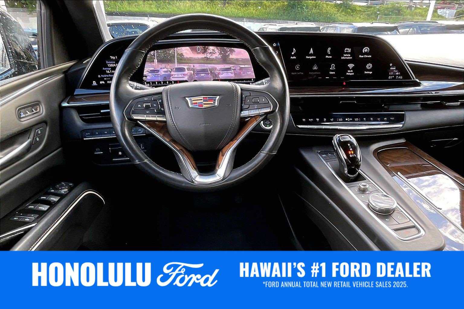 Used 2021 Cadillac Escalade ESV Sport Platinum w/ LPO, ONYX Package AWD/4WD image 14