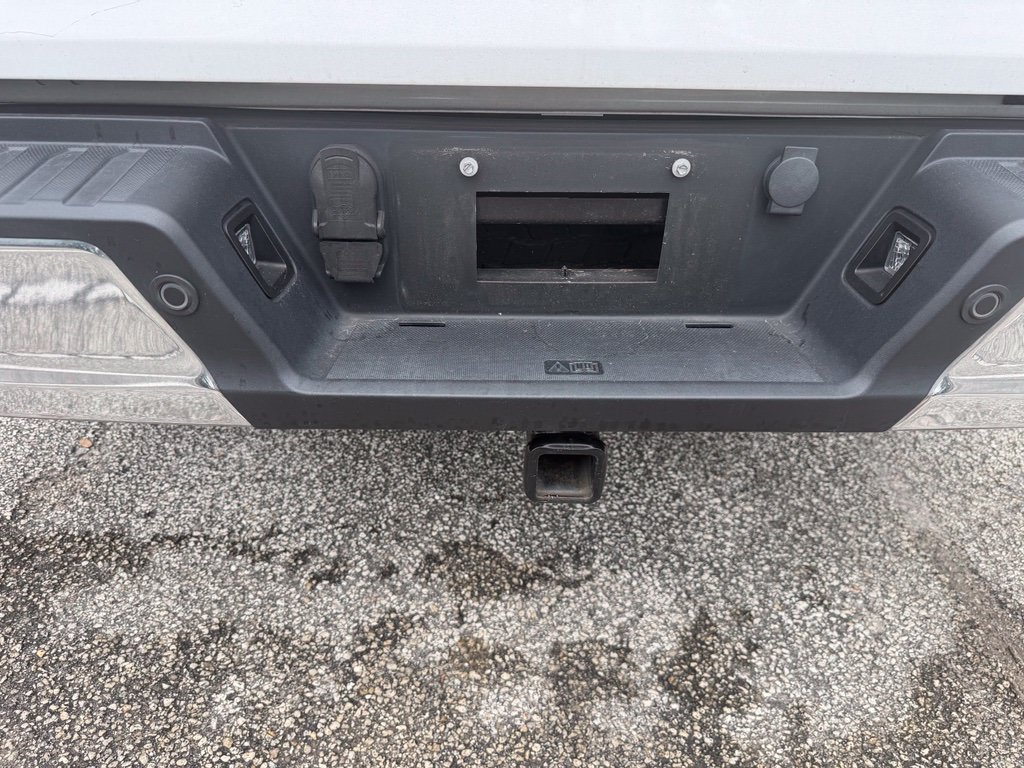 Used 2022 Ford F150 XL w/ Equipment Group 101A High RWD image 10