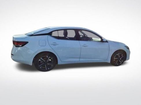 New 2025 Nissan Sentra SV image 8