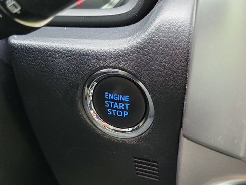 Used 2022 Toyota 4Runner Limited RWD image 16