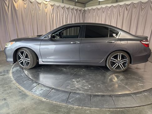 Used 2016 Honda Accord Sport image 8