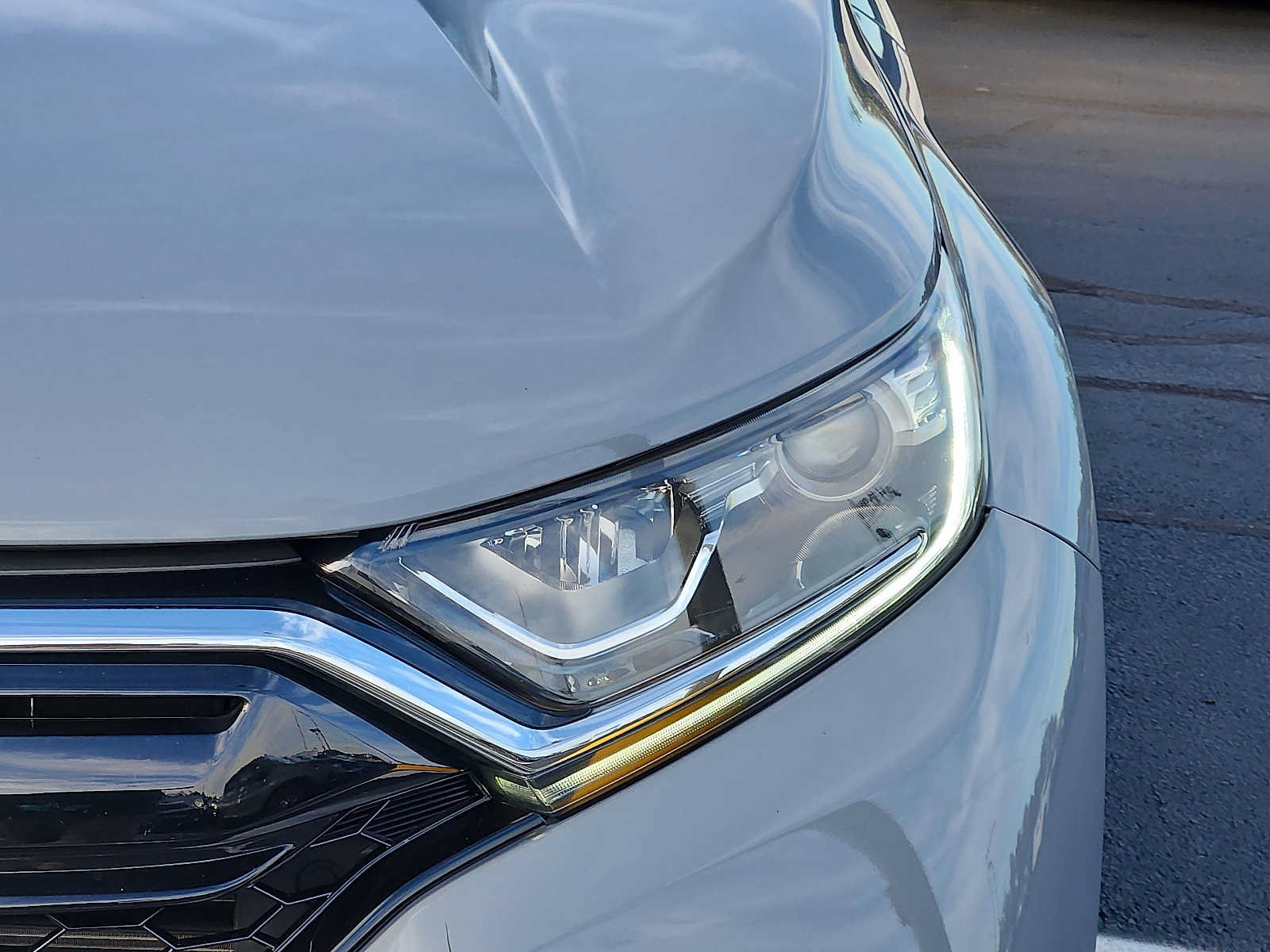 Used 2021 Honda CR-V EX image 9