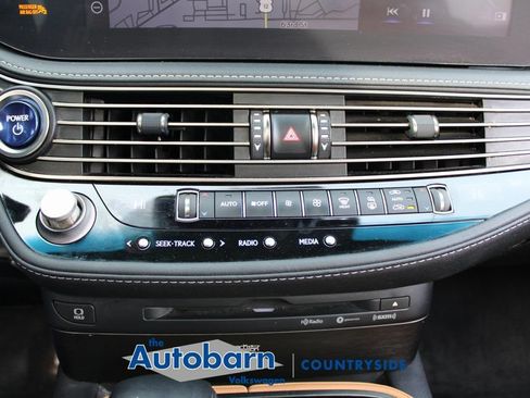 Used 2021 Lexus LS 500h RWD image 18