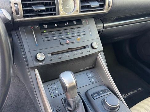 Used 2015 Lexus IS 250 AWD image 23