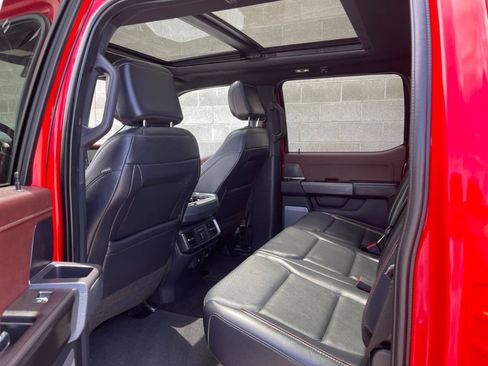 Used 2021 Ford F150 Lariat w/ Equipment Group 502A High AWD/4WD image 21