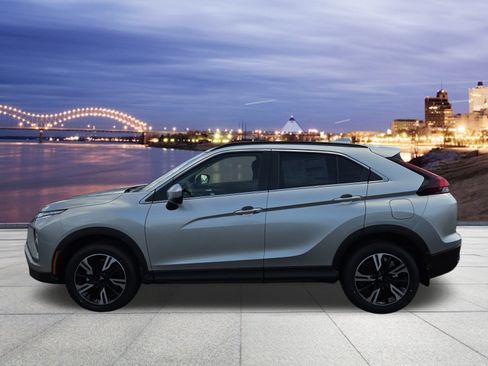 New 2025 Mitsubishi Eclipse Cross AWD image 2