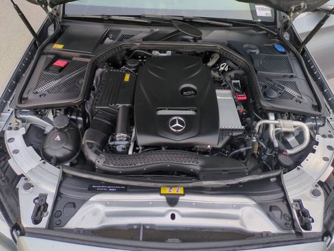 Used 2015 Mercedes-Benz C 300 4MATIC Sedan image 16