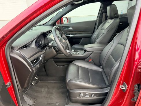 Used 2019 Cadillac XT4 Sport image 7