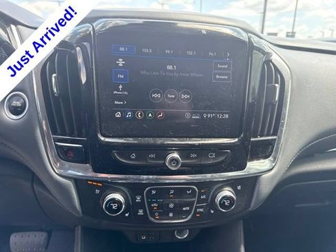 Used 2020 Chevrolet Traverse Premier FWD image 15