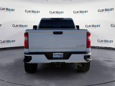 Used 2023 Chevrolet Silverado 2500 High Country image 4
