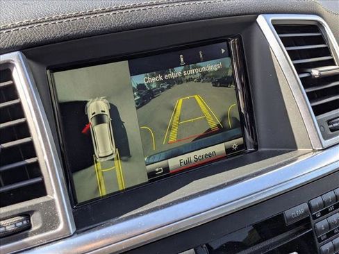 Used 2015 Mercedes-Benz GL 450 4MATIC image 14
