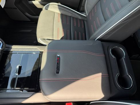New 2026 GMC Yukon AT4 Ultimate w/ LPO, Floor Liner Package AWD/4WD image 14