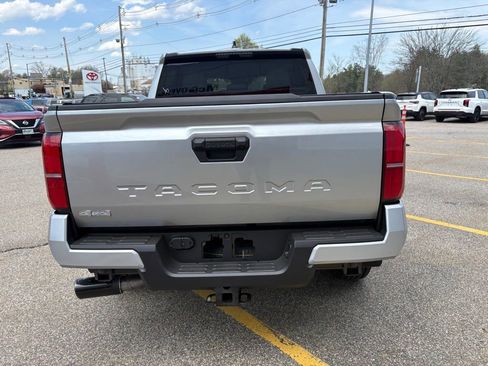 New 2026 Toyota Tacoma SR5 AWD/4WD image 4