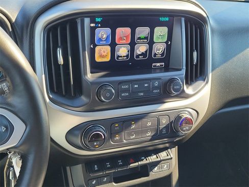 Used 2018 Chevrolet Colorado ZR2 image 8