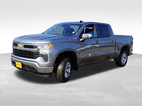 New 2026 Chevrolet Silverado 1500 LT w/ Z71 Off-Road Package AWD/4WD image 7