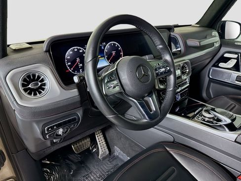 Used 2021 Mercedes-Benz G 550 w/ Exclusive Interior Package image 9
