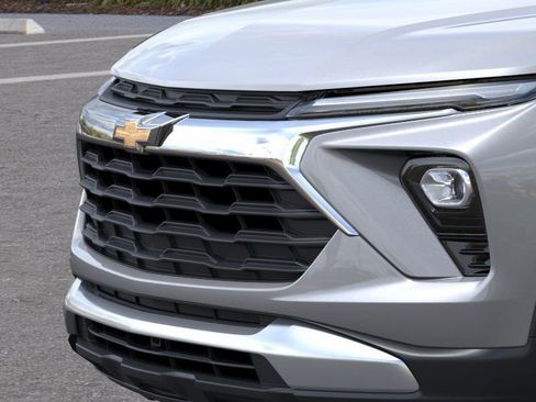 New 2026 Chevrolet TrailBlazer LT w/ Midnight Edition FWD image 13